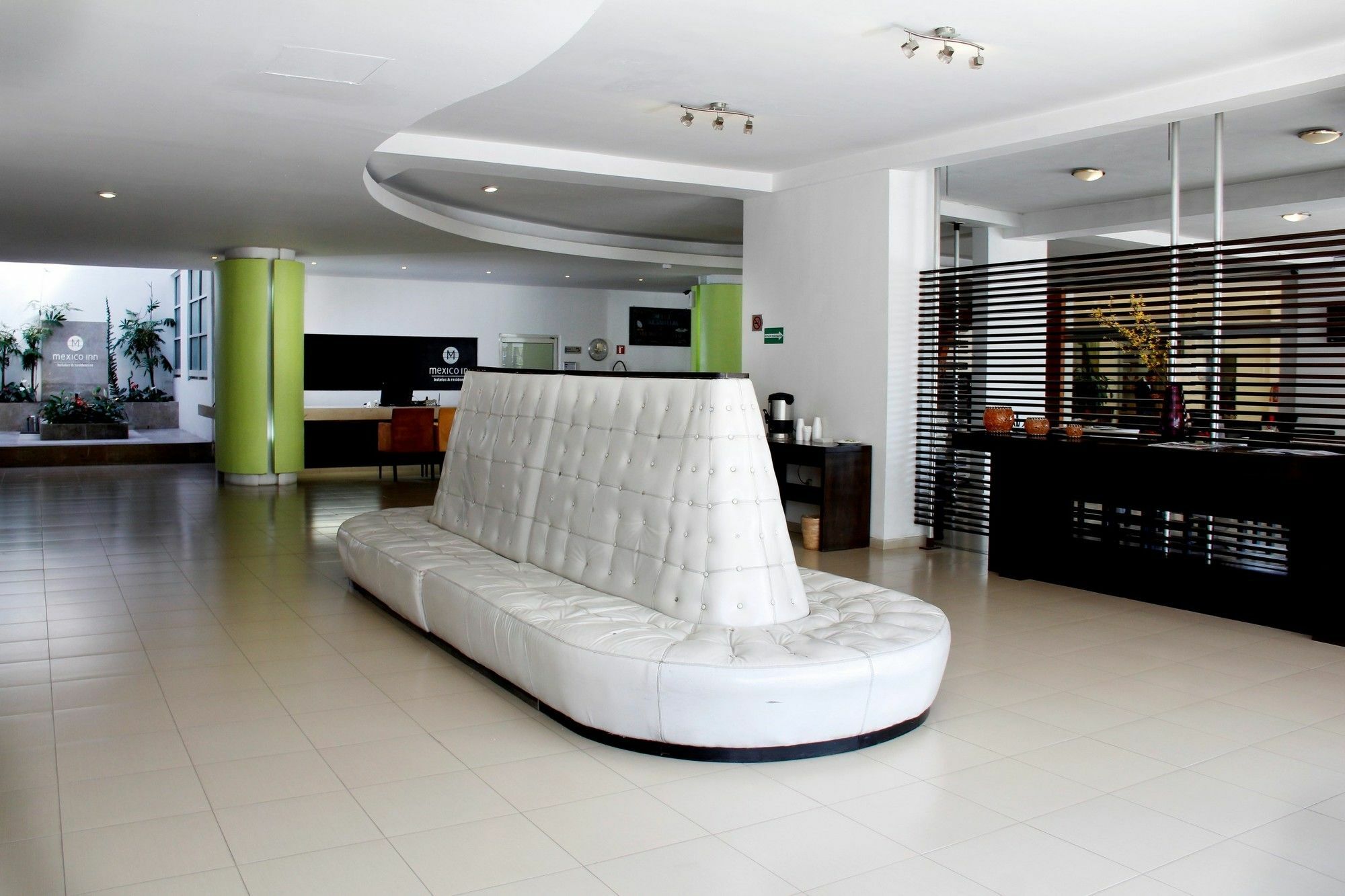Hotel Mexico Inn Express Salamanca Kültér fotó